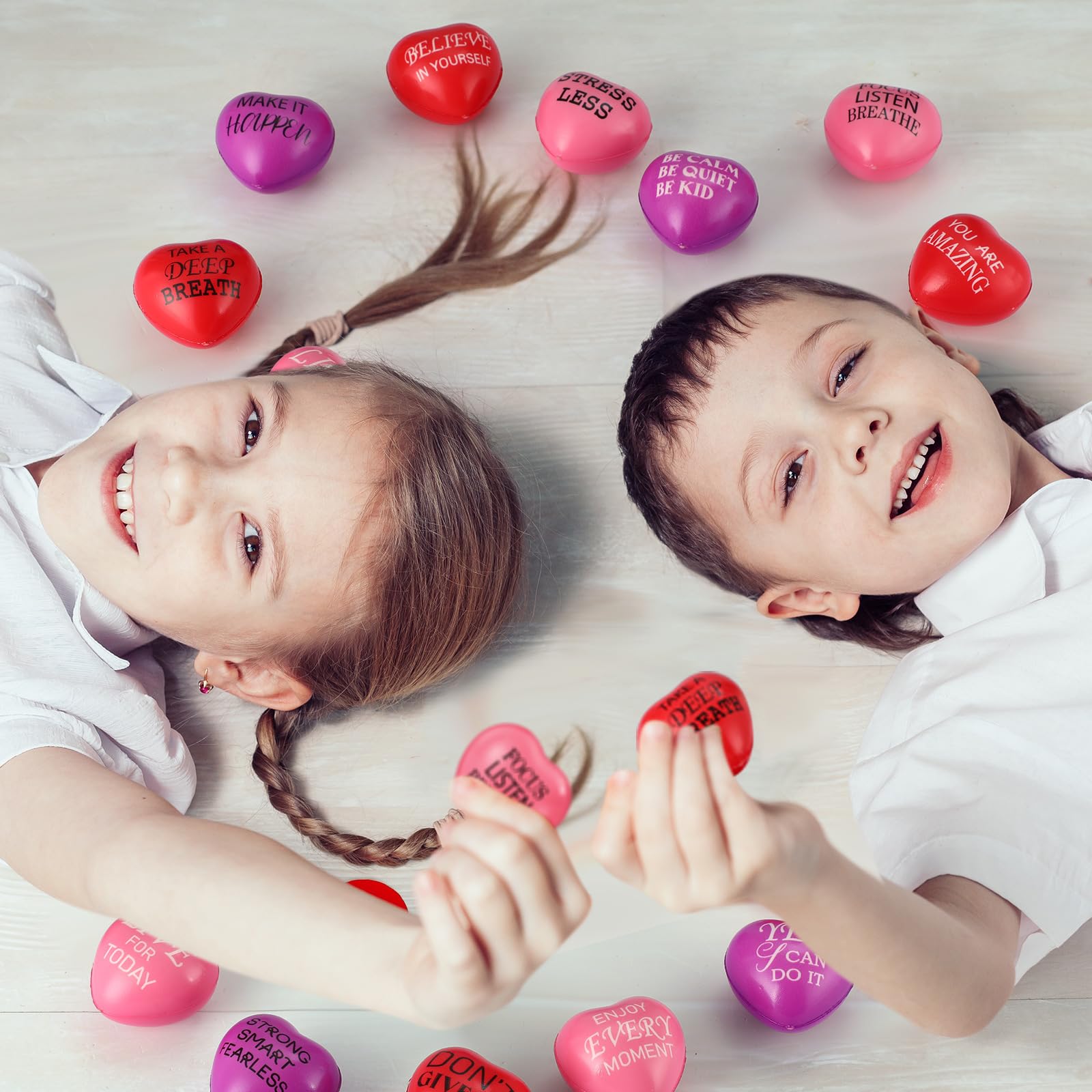 Jerify inspirational heart design stimulates calm focus during playtime
