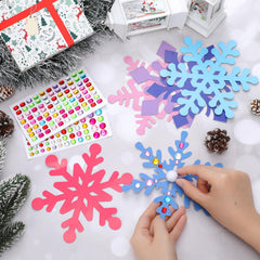 Jetec polypropylene pompoms provide soft texture for festive decorations