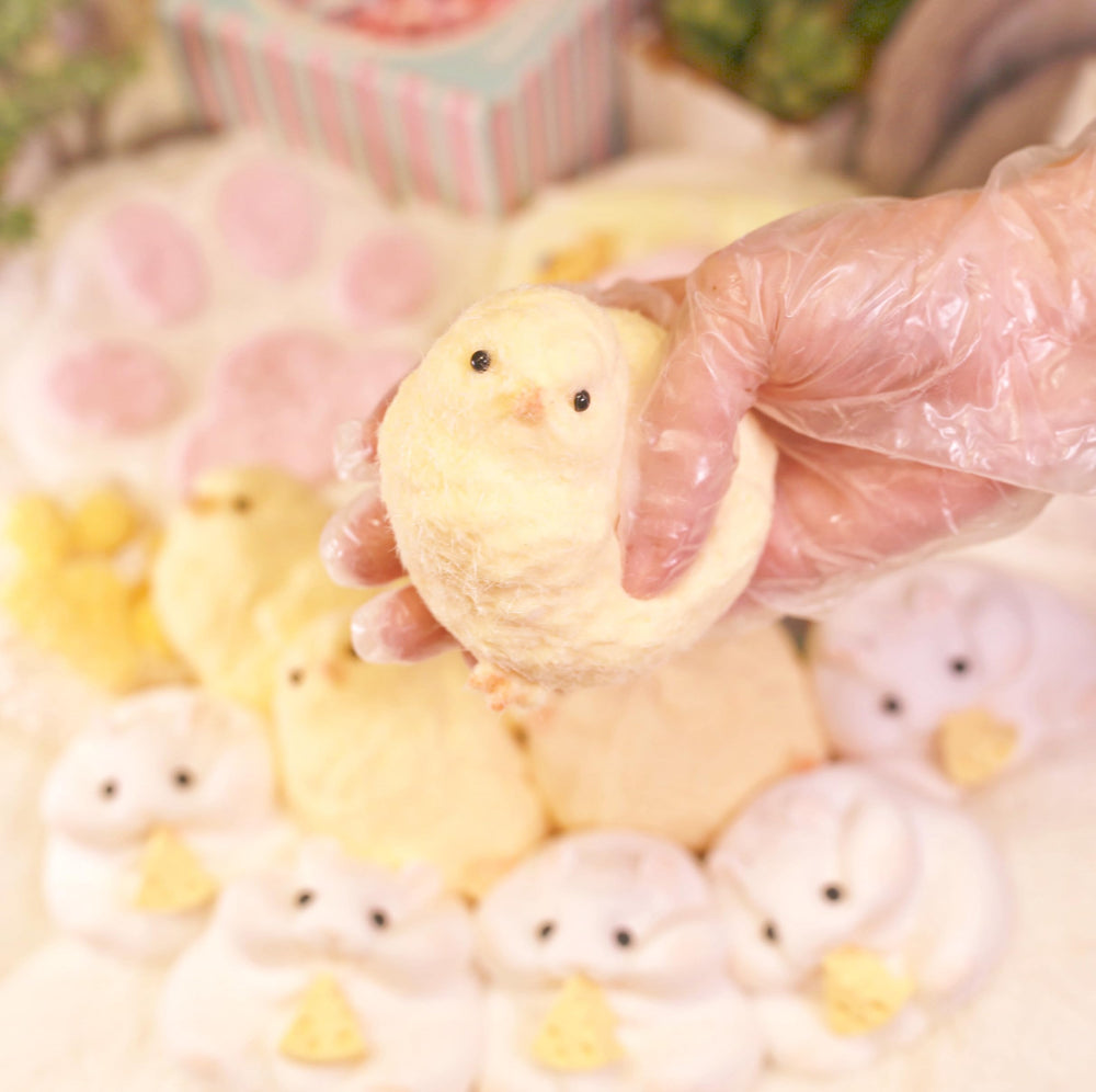 JIACAI chick squishy toy suits kids and adults who enjoy fidgeting