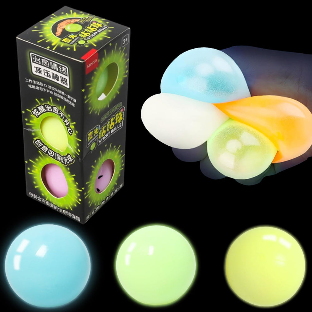 JIACAI Lumi Ball glow-ceiling close-up shows strong stickiness for ceiling play.