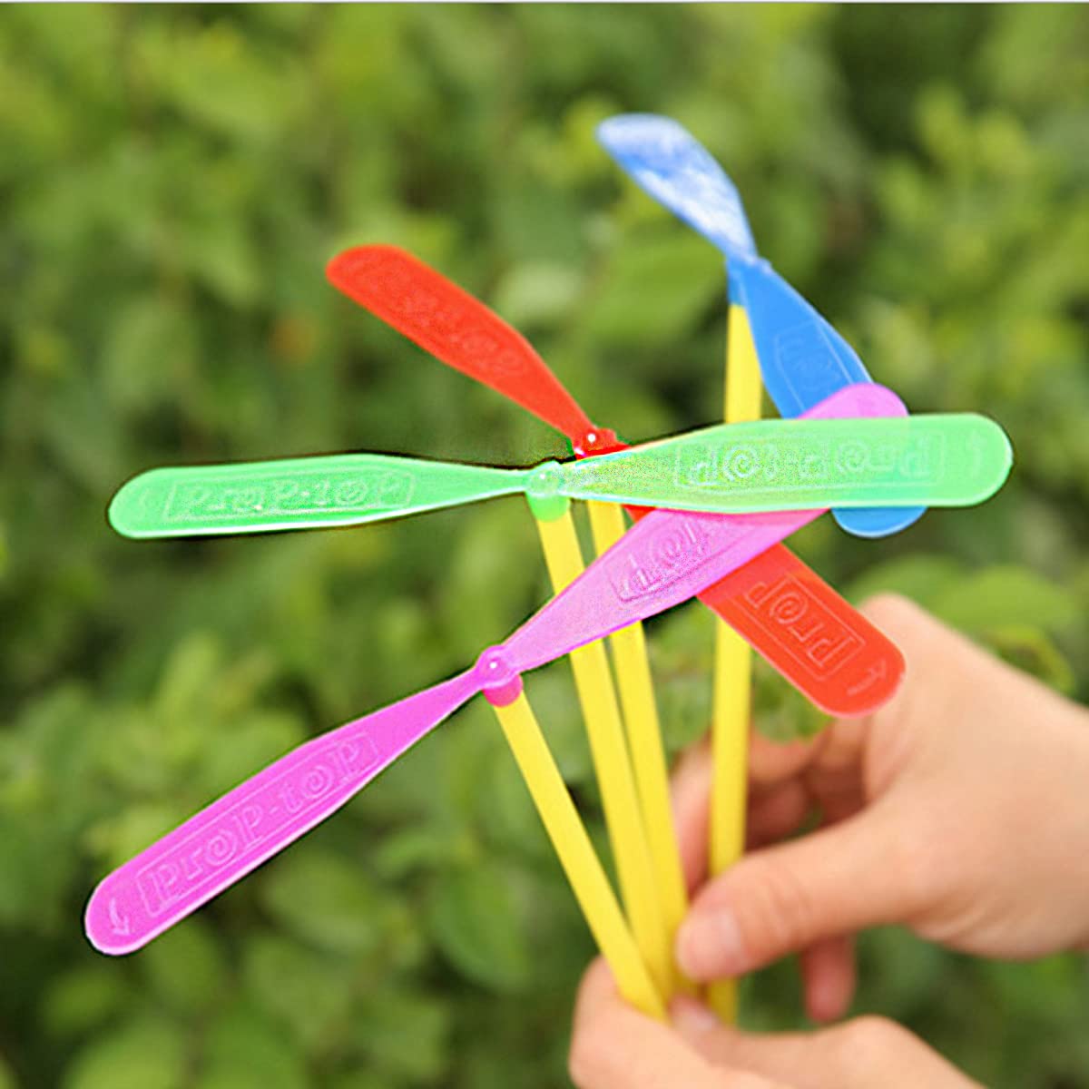 JIEOU kids outdoor gift supports imaginative play and group activities.