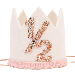 Jissoo white half birthday crown on baby head, comfortable and festive for cake smash