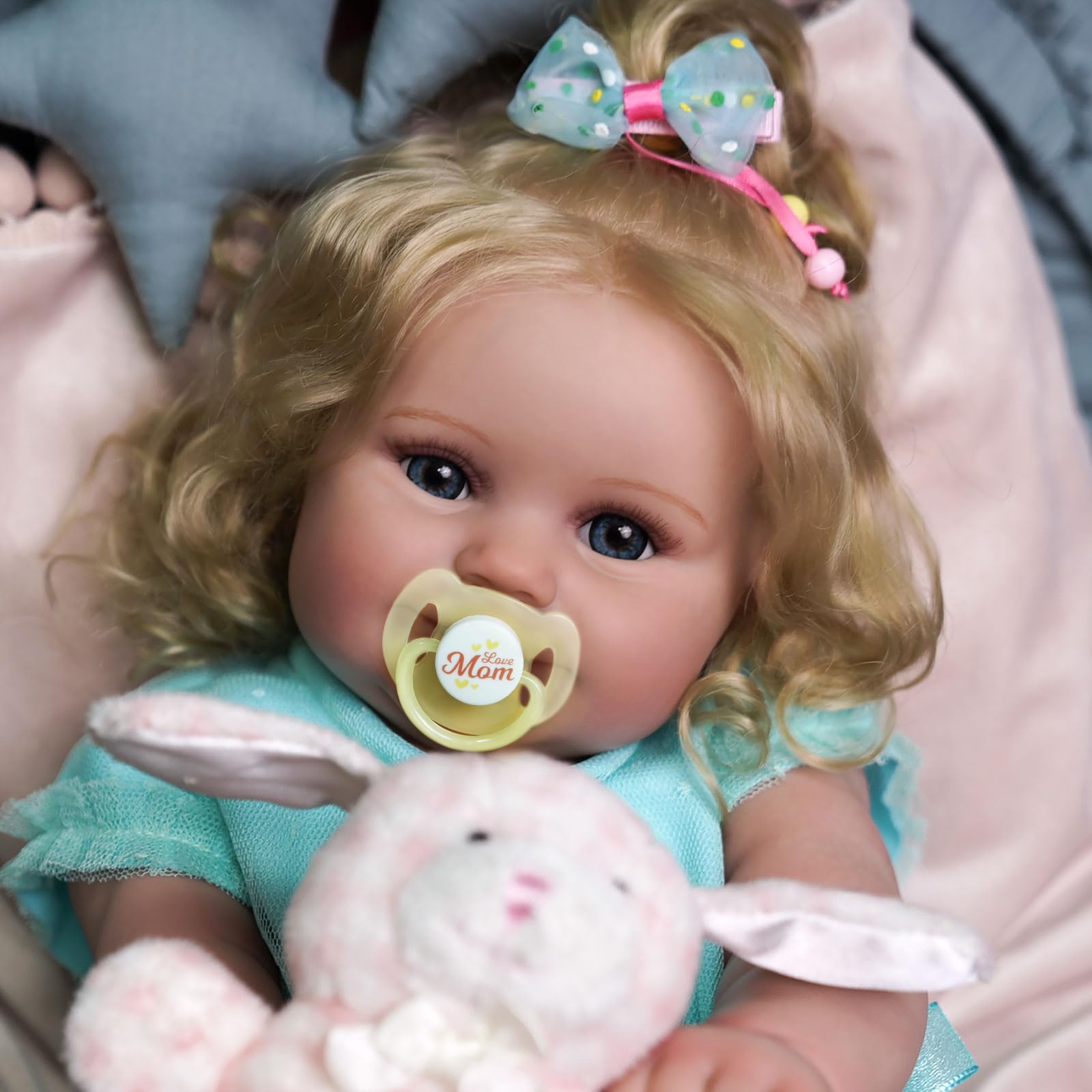 JIZHI lifelike features with rosy cheeks and veins for newborn realism.