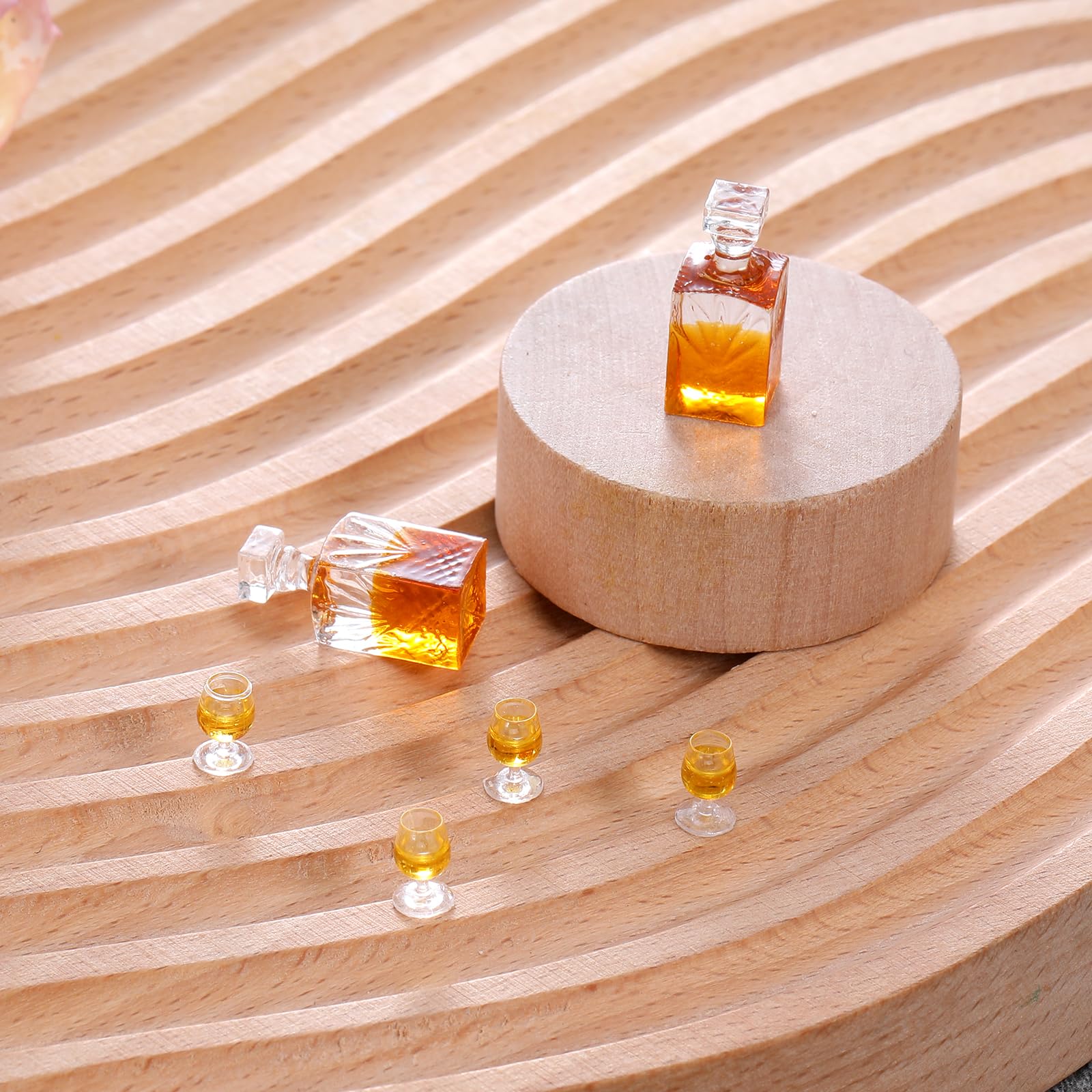 JJUNW dollhouse bar diorama bottles elevate scene realism.
