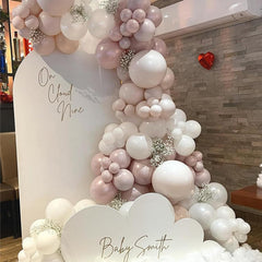 Jobkoo balloon sticky dots for seamless garland finishing