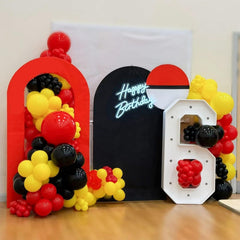 Jobkoo yellow balloons add cheerful pops that lift the mood in kid and family events.