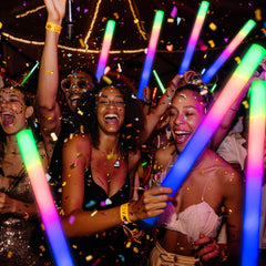 JODOUEEIR wedding reception glow stick ensemble brightens the floor