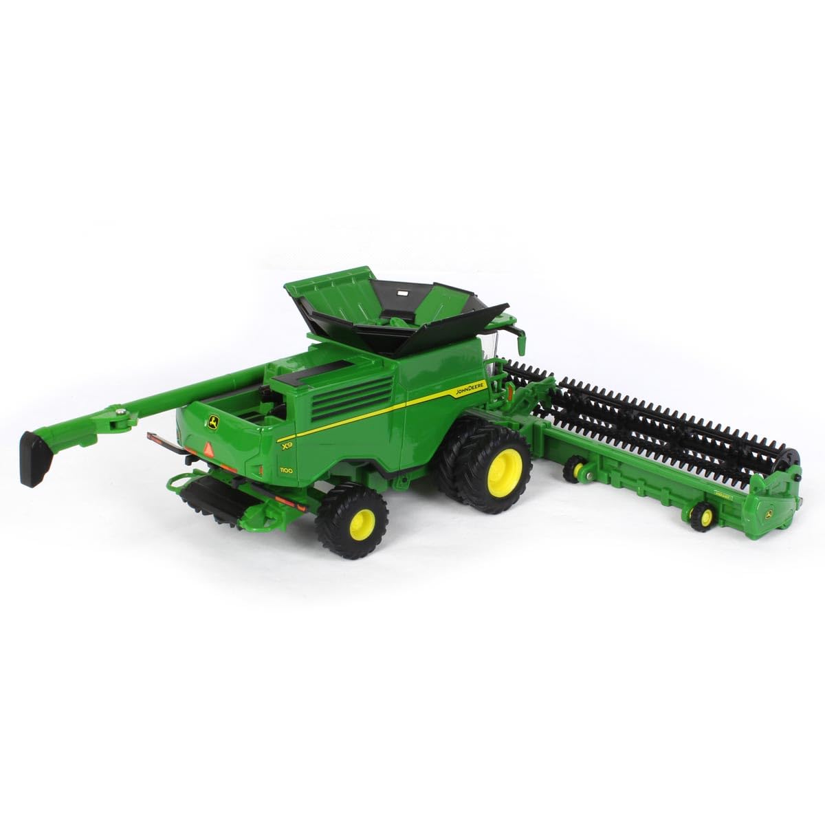 John Deere Prestige X9 1100 dual front wheels enhance display stability