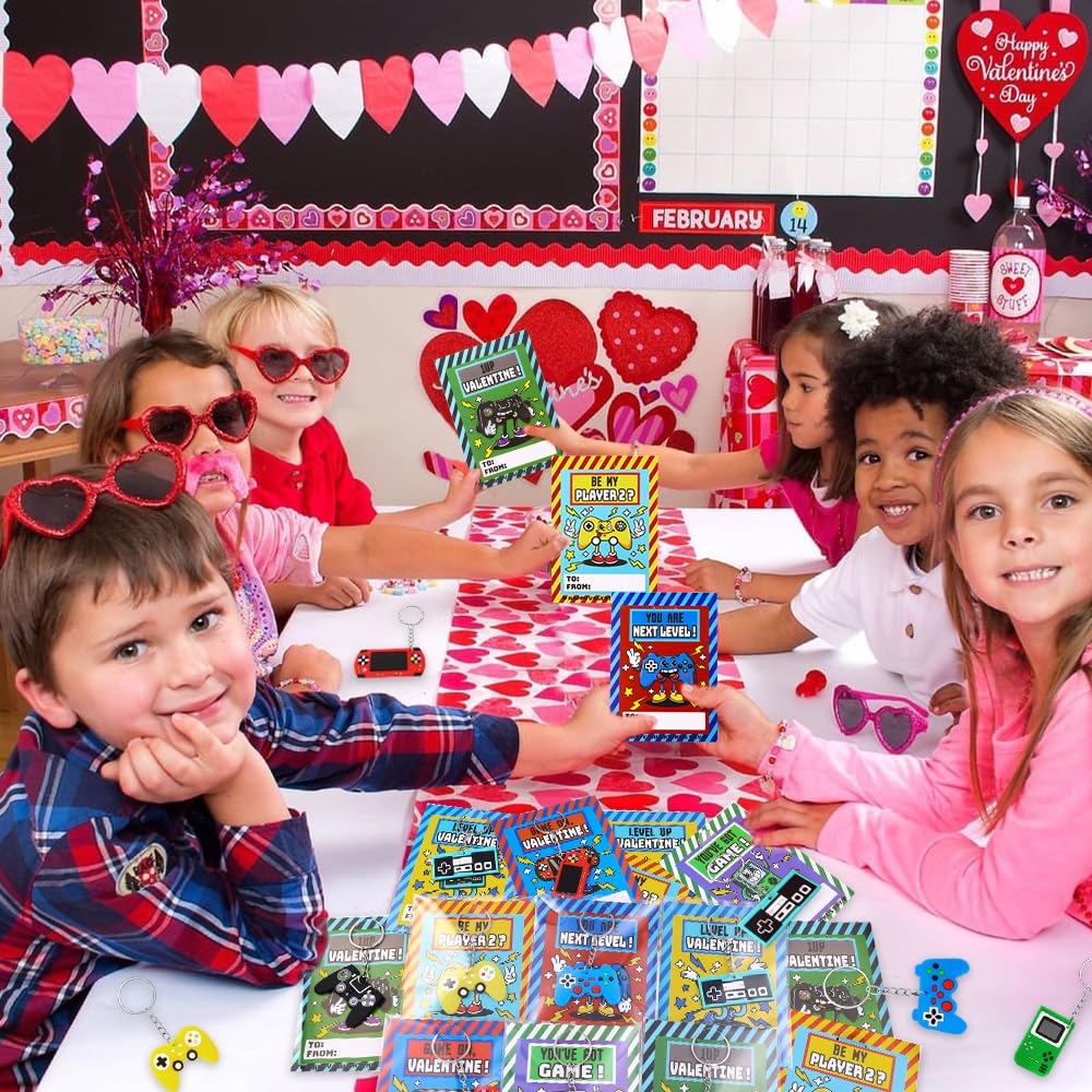 JOICEE gifts suit prizes, party favors, and classroom exchanges.