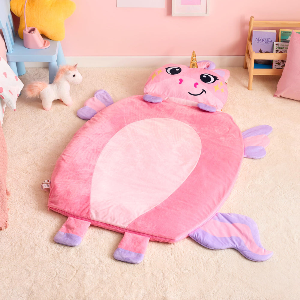 Joiedomi nap mat handle for easy transport to daycare.