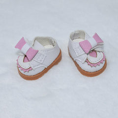 Jojedomo pink 17cm doll footwear—lightweight construction enhances posing and play.