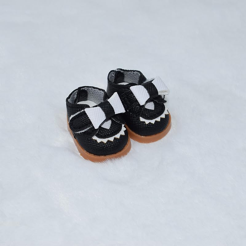 Strap detail and closure on black Labubu-compatible doll shoes by Jojedomo.