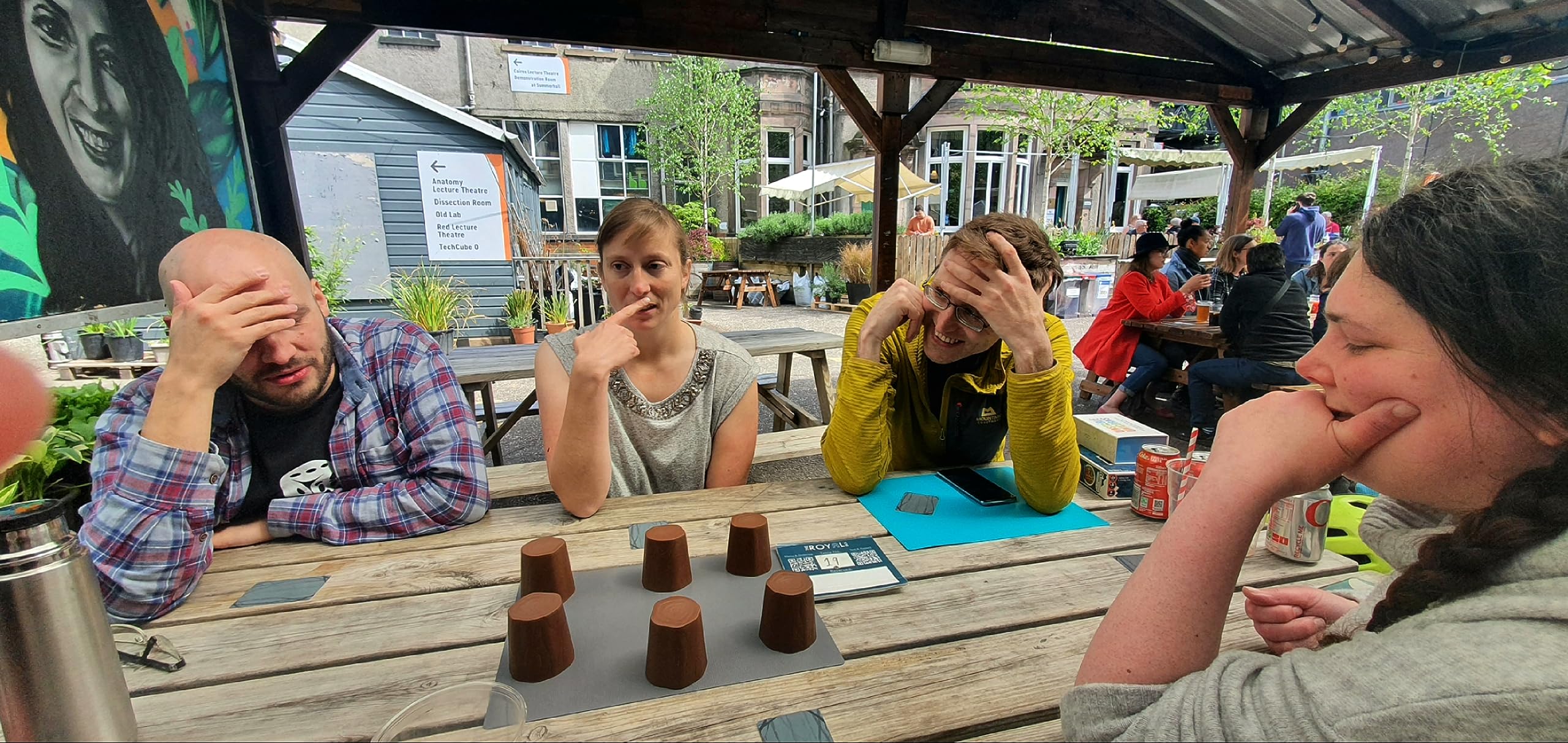 Jolly Thinkers Cheese Thief Game with mobile app moderates play