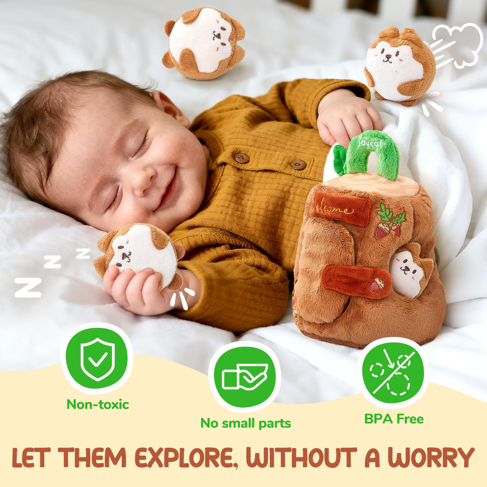 JoyCat Treehouse includes squirrels with rattle, squeaker, and crinkle sounds for varied play.