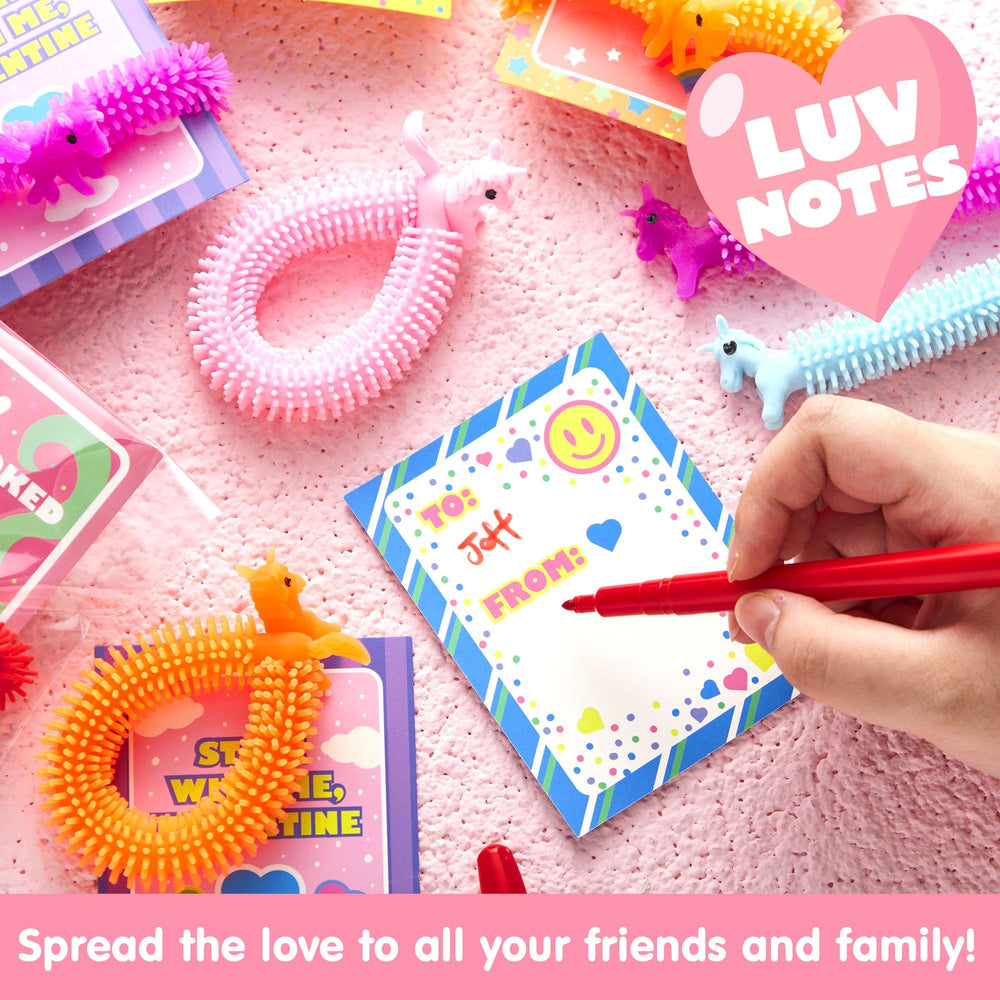 JOYIN 30-pack set blends colors and cards for quick, engaging party favors.