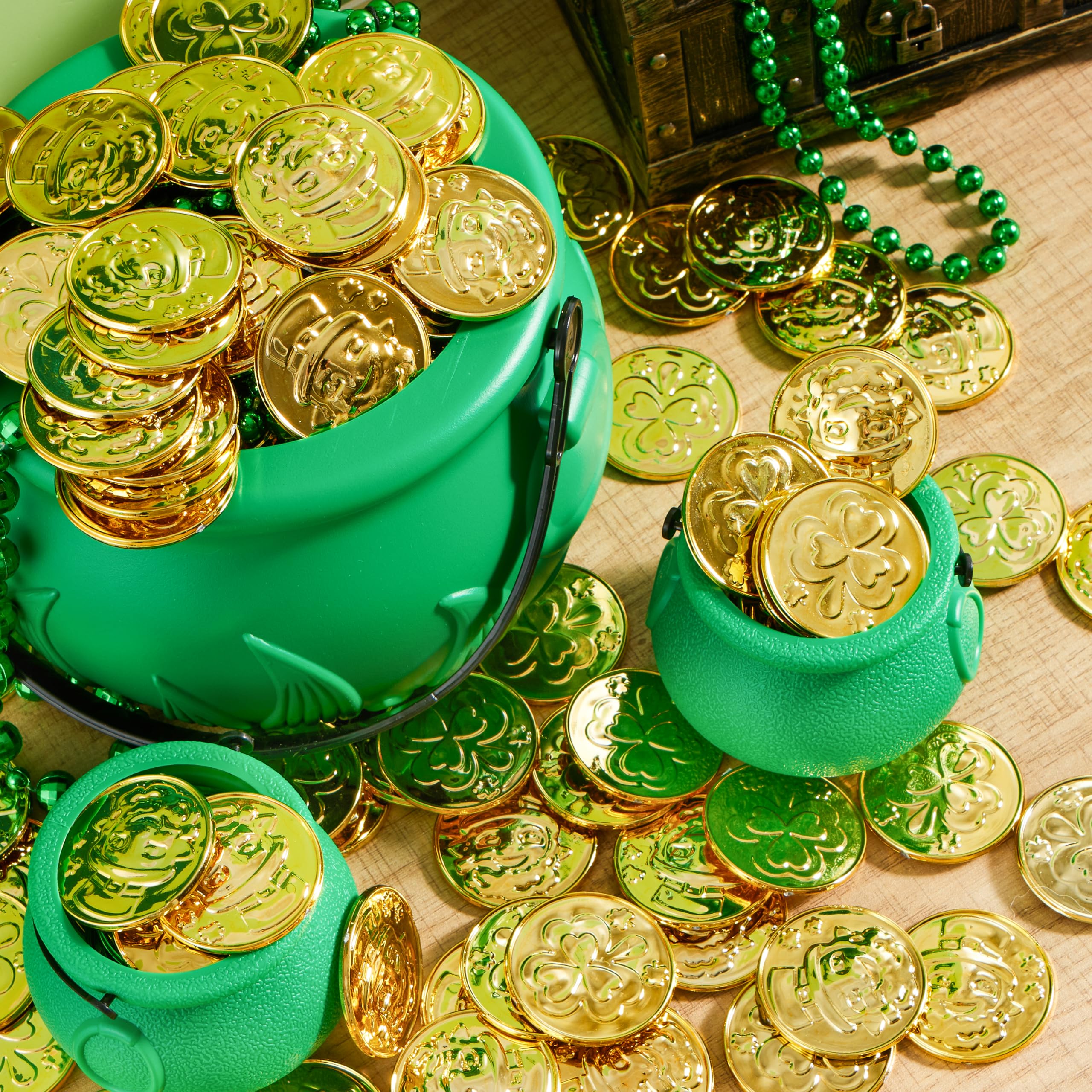 JOYIN durable plastic coins for reuse in games and decorations.