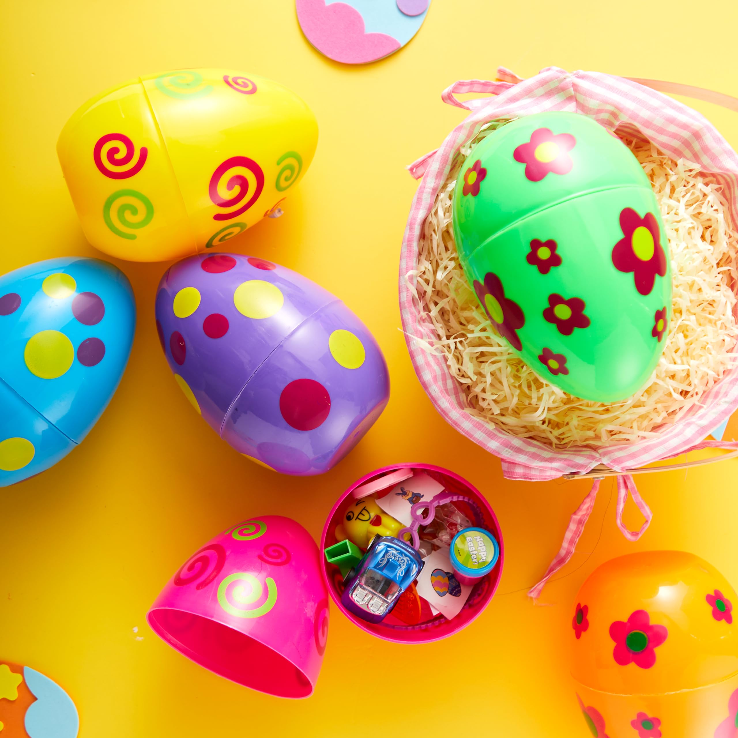 JOYIN Easter table decor display featuring large printed eggs