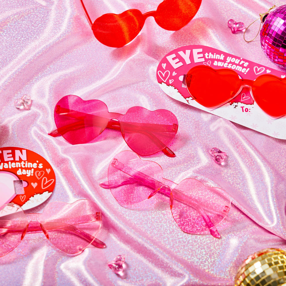 JOYIN heart sunglasses serve as classroom prizes and party favors