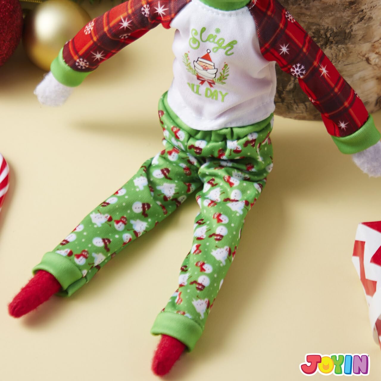 JOYIN holiday doll outfits for easy dressing and imaginative play.