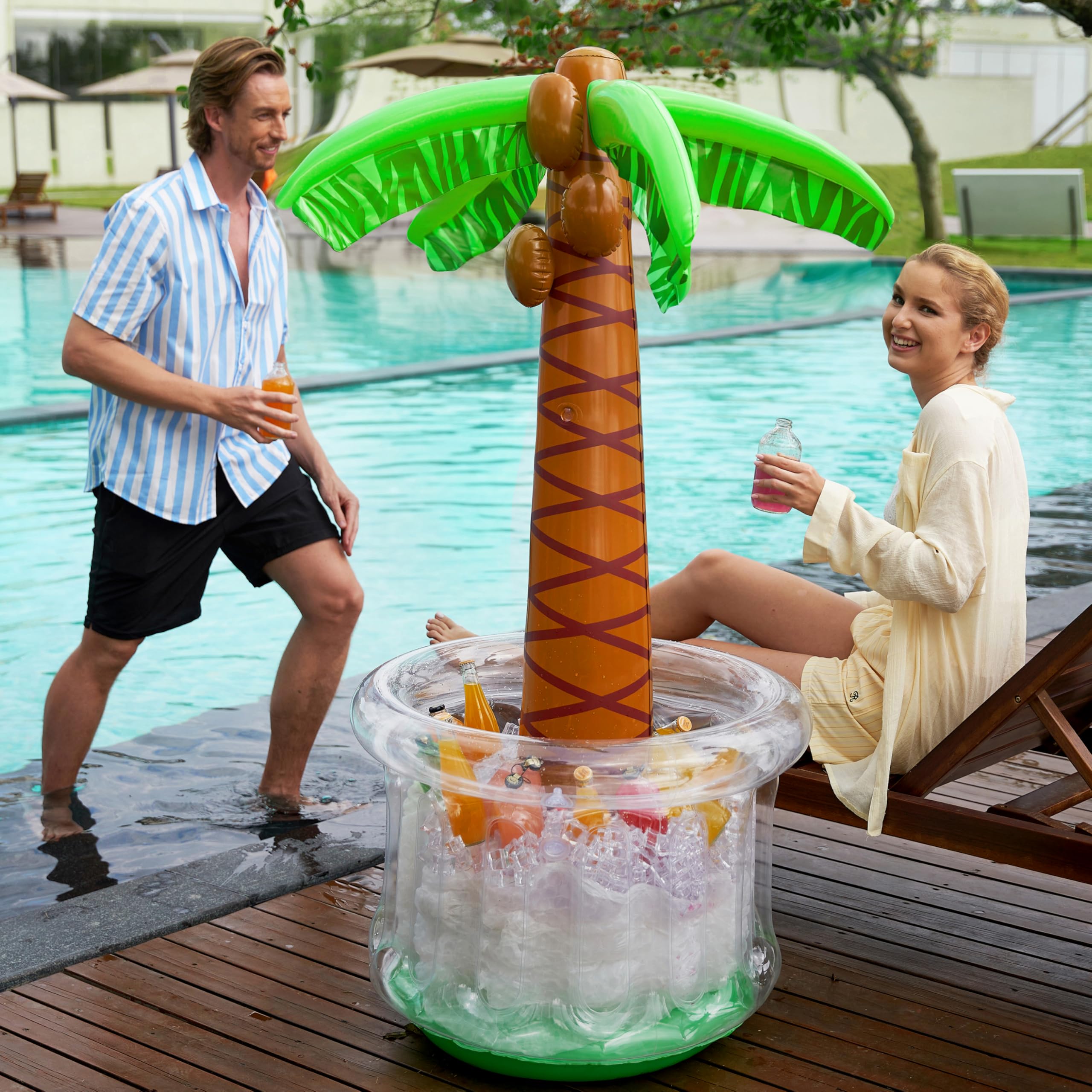 JOYIN inflatable palm tree beverage cooler ideal for outdoor gatherings.