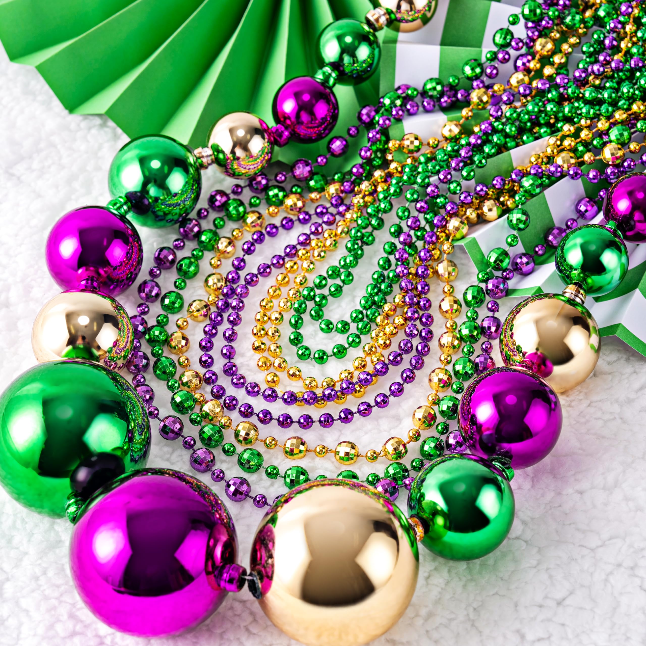 JOYIN small crown necklace provides versatile party accents and decor.
