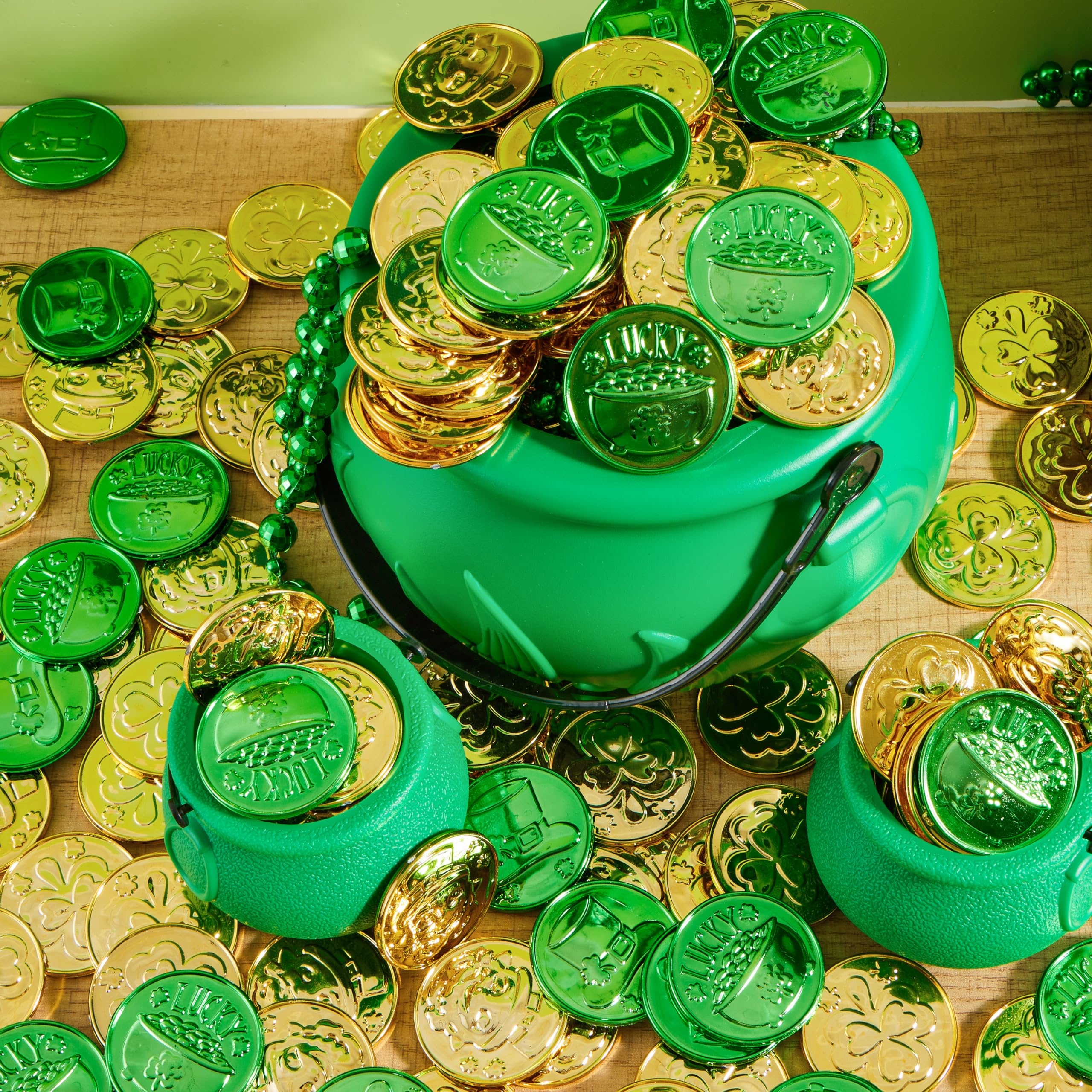 JOYIN St Patrick's coins decor assembly idea for classroom or party setups