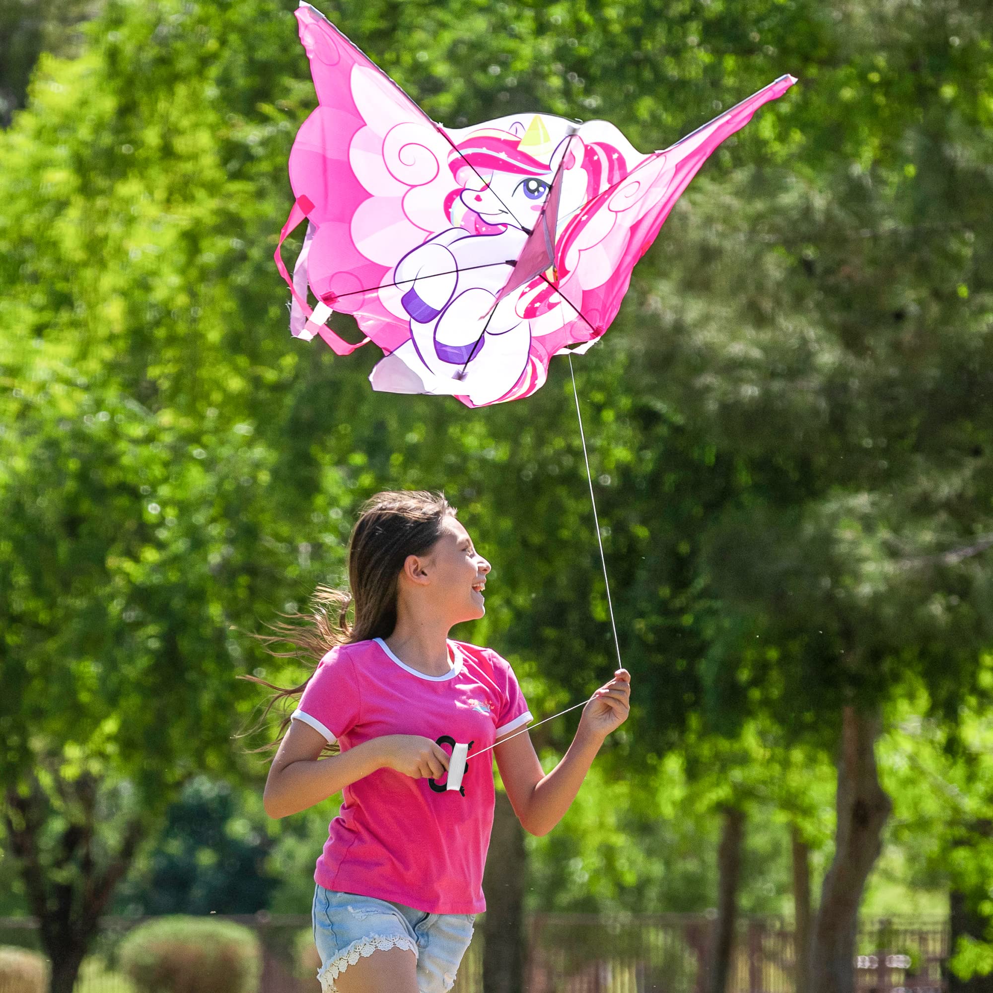 JOYIN unicorn kite using 262.5 ft string for extended flights