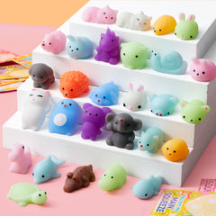 JOYIN Valentine party favor idea with mochi squishies