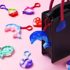 JOYIN gift packaging elevates gifting with coordinated cards and toys.