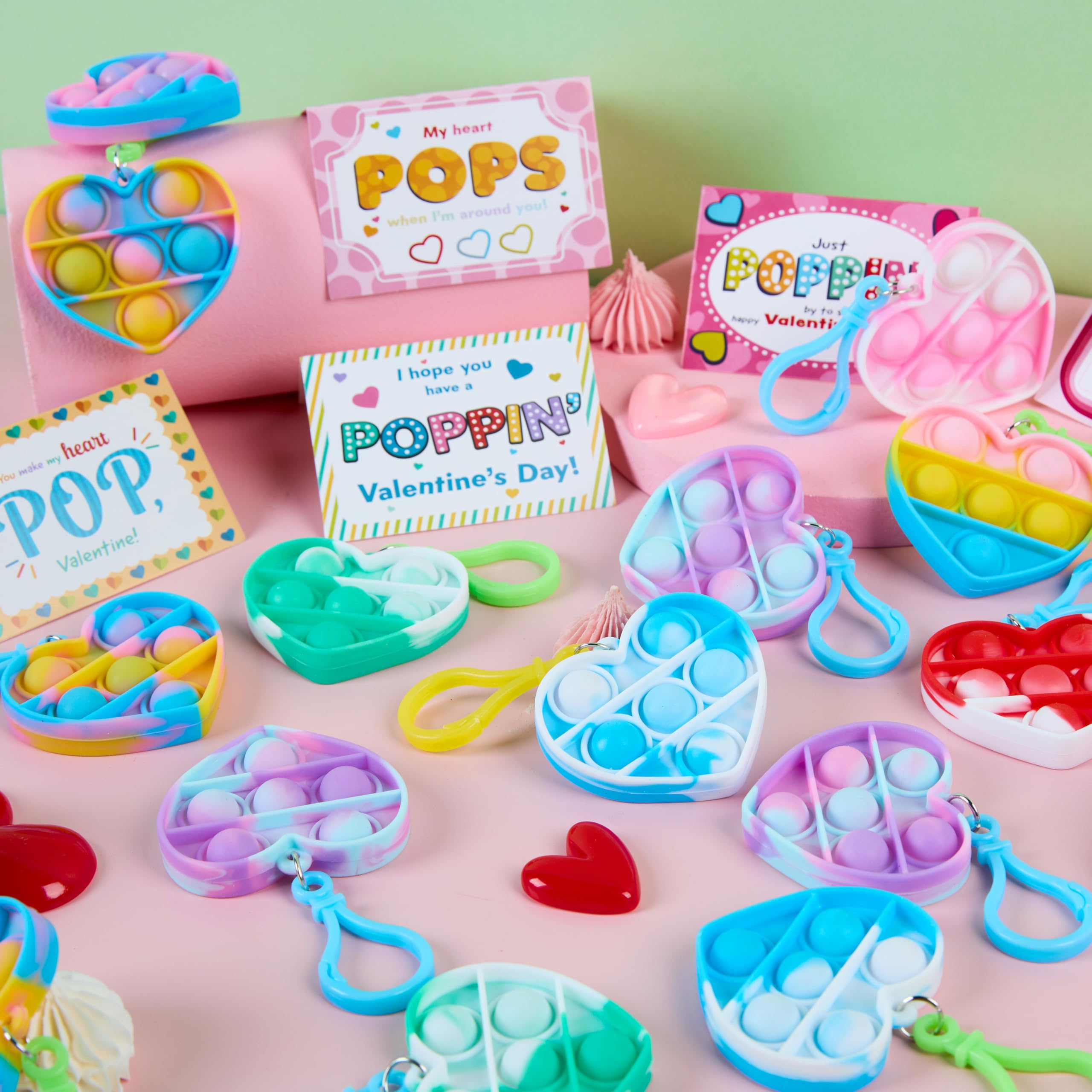 JOYIN packaging box showing 30 cards and keychains for parties.