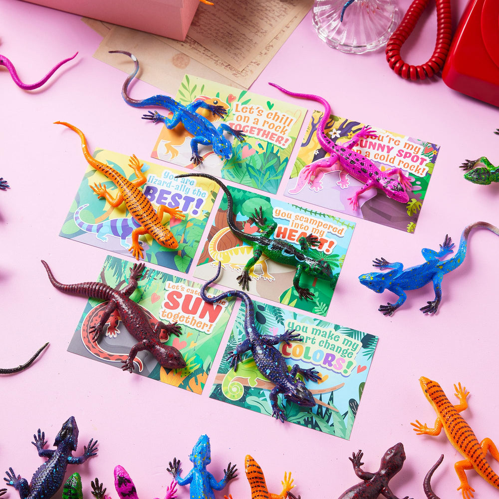 JOYIN included plastic bags organize individual gifts for events