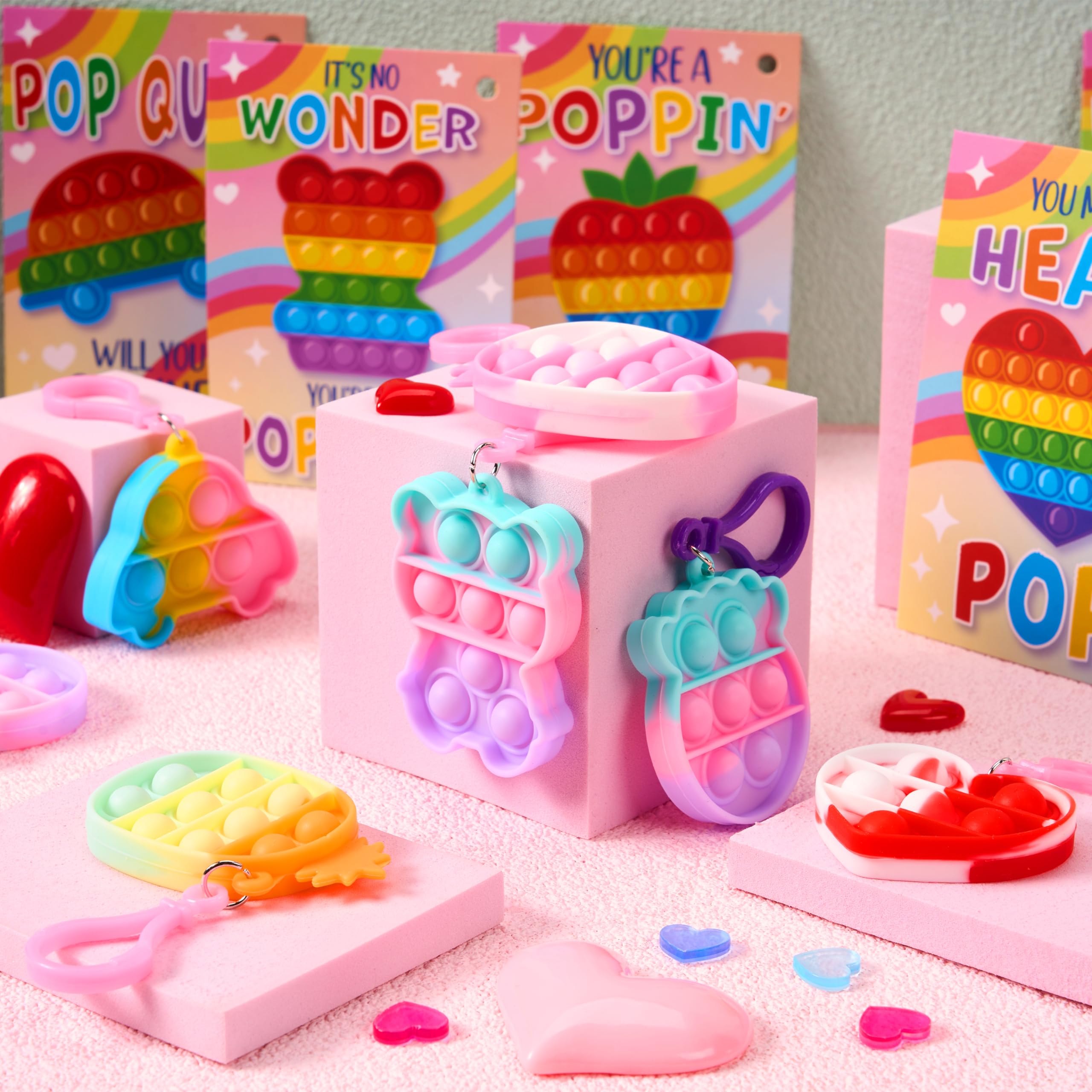 JOYIN bear design bubble keychain provides tactile fun at desks.