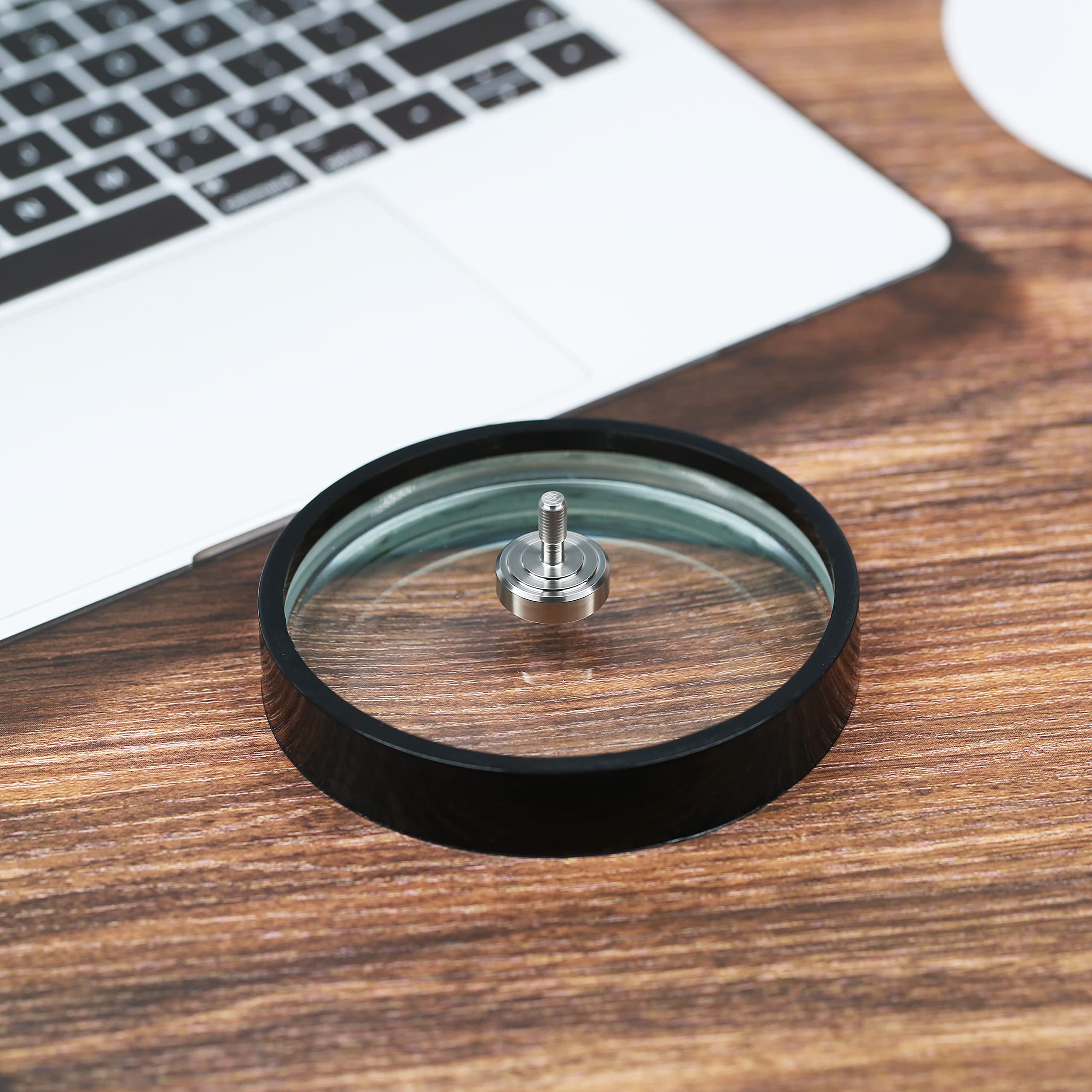Joytech DZ06 protective-shell guards the concave lens during play.