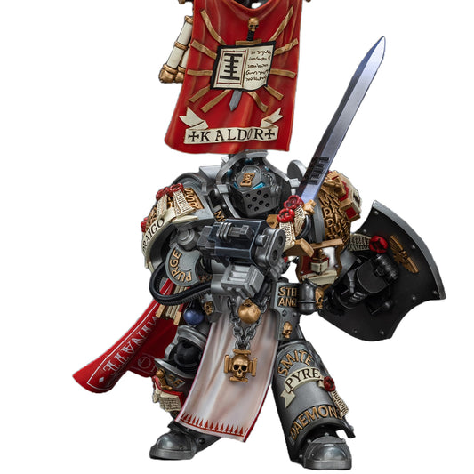 JOYTOY Kaldor Draigo 1/18 figure front view for display and collection