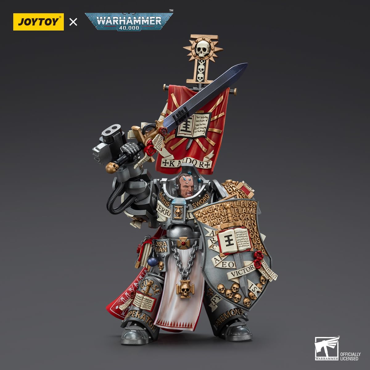 JOYTOY Kaldor Draigo weapons and armor details highlighted