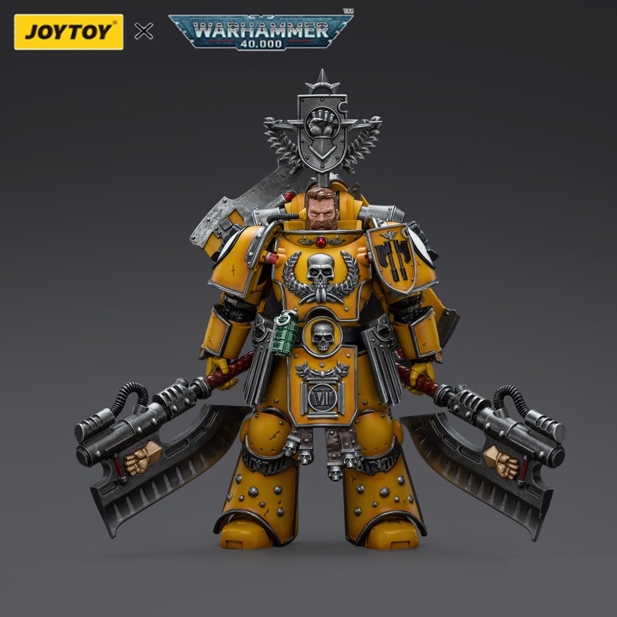 JOYTOY 40K figure includes game-inspired accessories for immersive display.