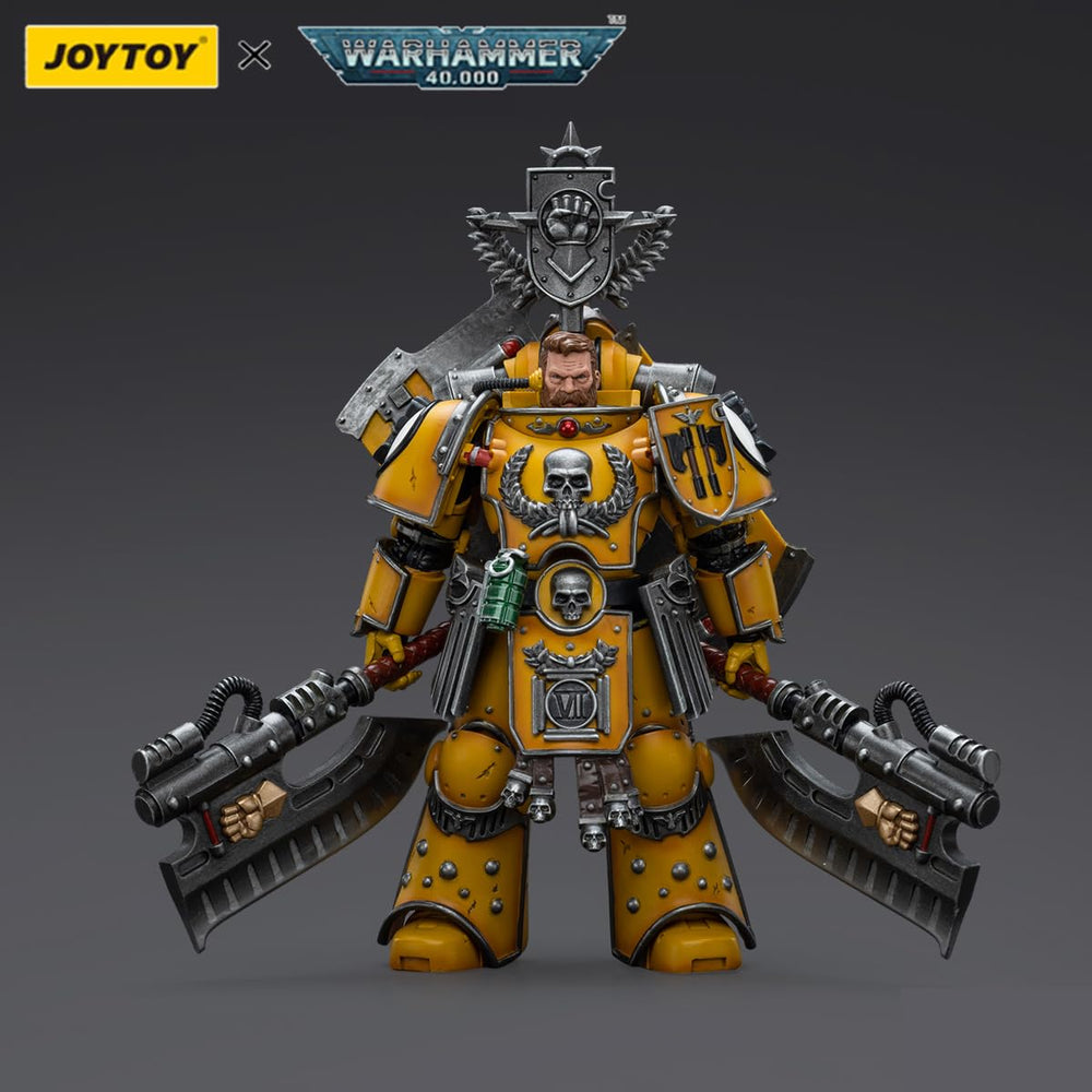 JOYTOY 40K figure includes game-inspired accessories for immersive display.