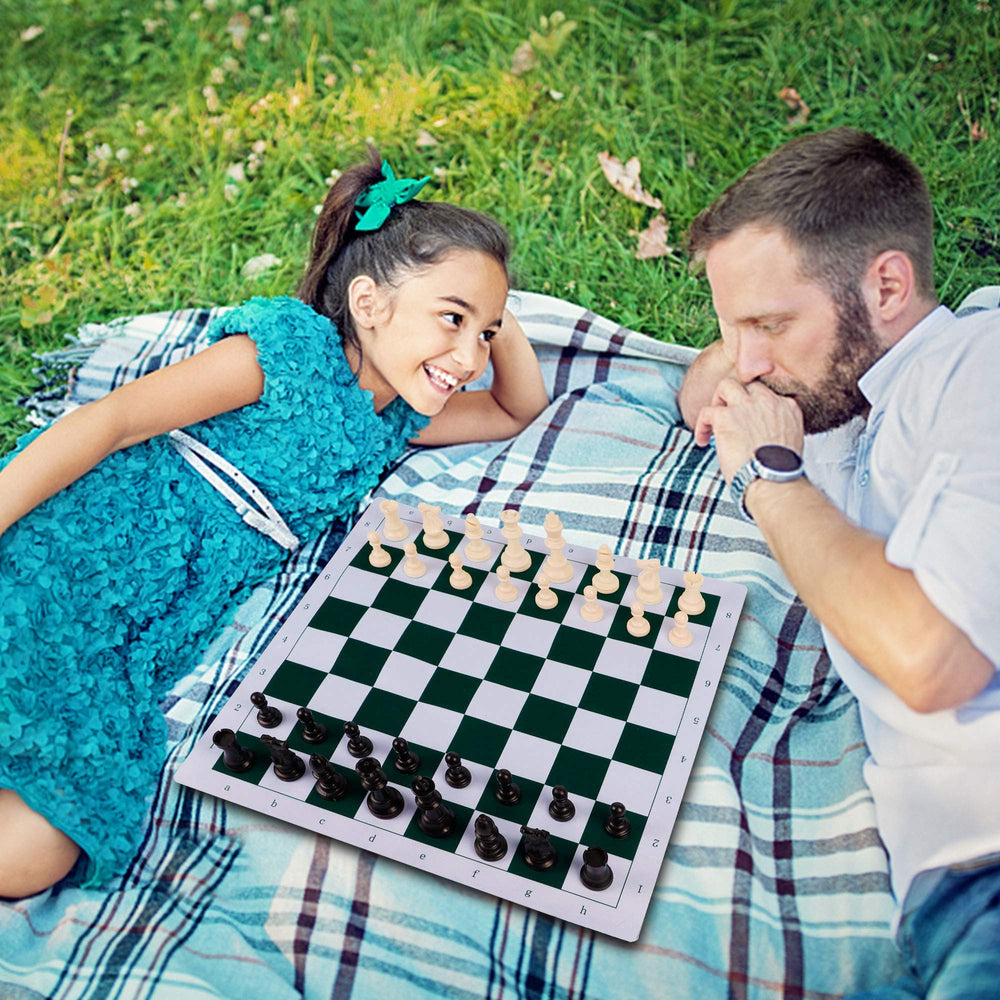 Juegoal includes extra queens and checkers for promotions and options