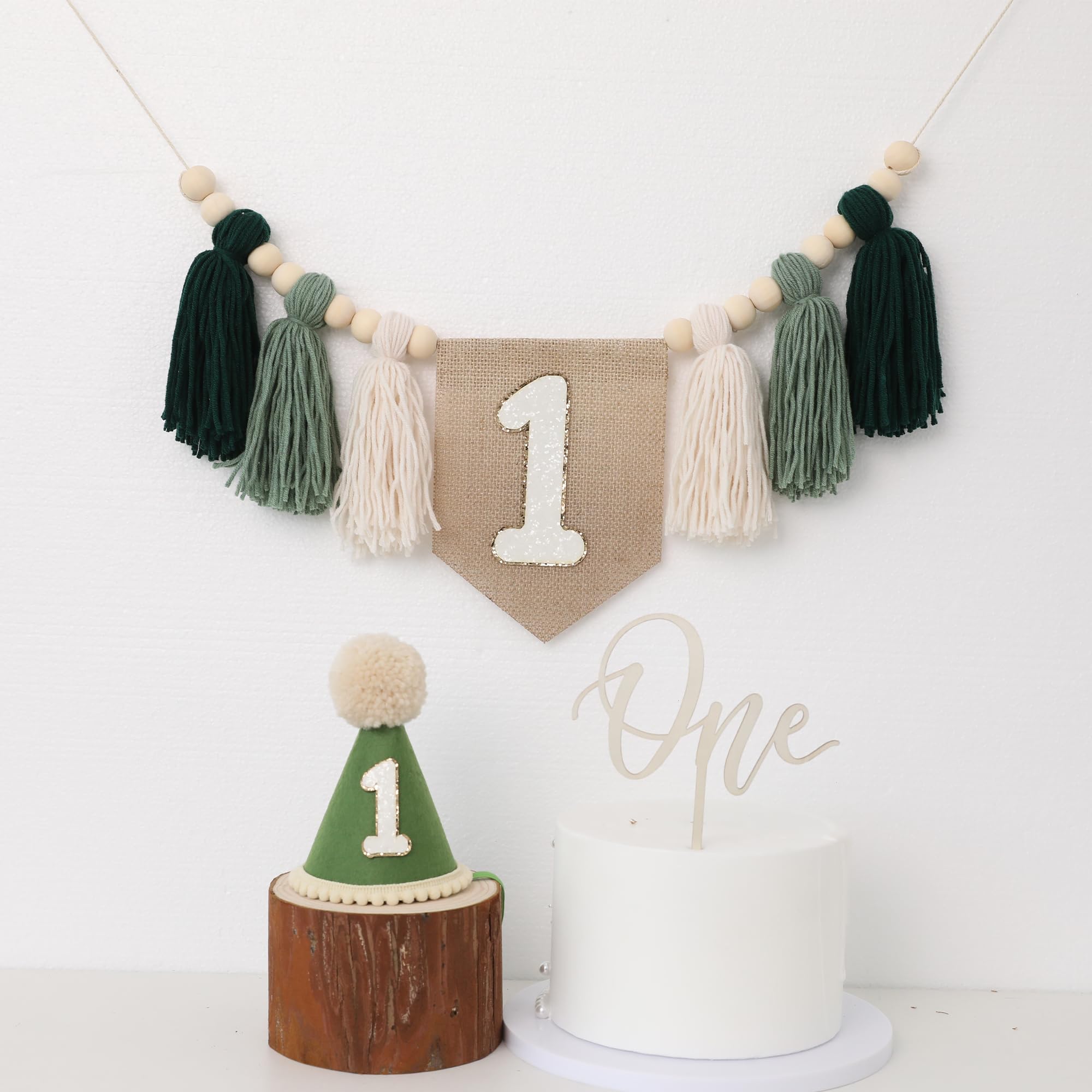 JUIIZAY high chair decor display demonstrates easy setup and stable hanging