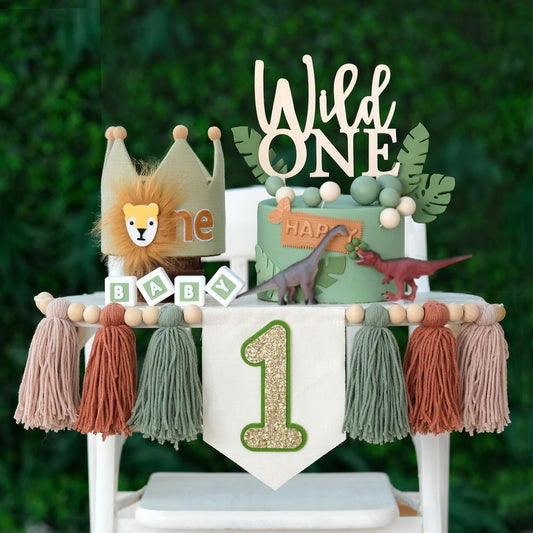 JUIIZAY Wild One high chair banner adds festive mealtime charm