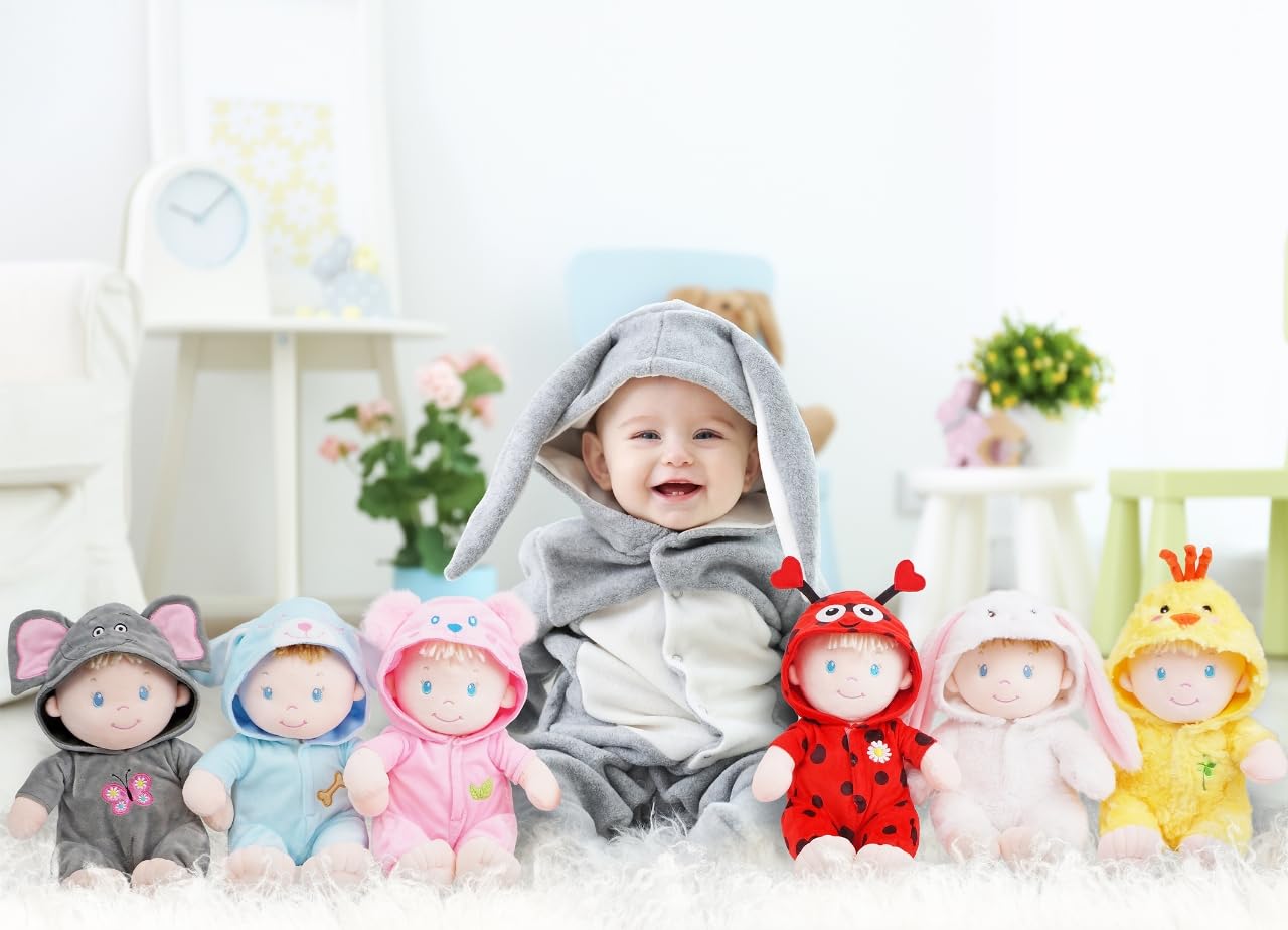 June Garden Sweet Dolly Frida machine-washable outfits simplify care.