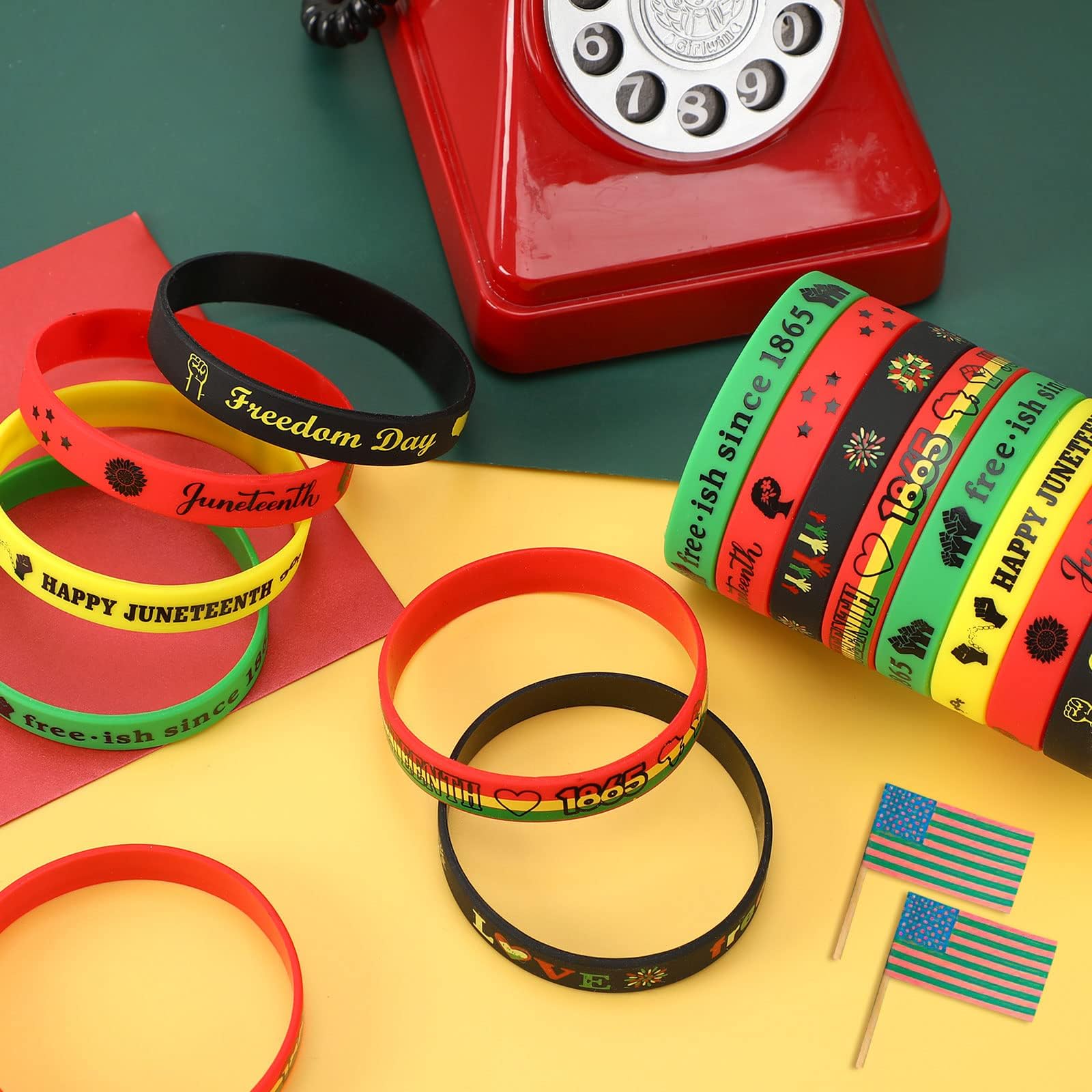 JUNEBRUSHS flag-themed silicone bracelet ideal for youth events and celebrations