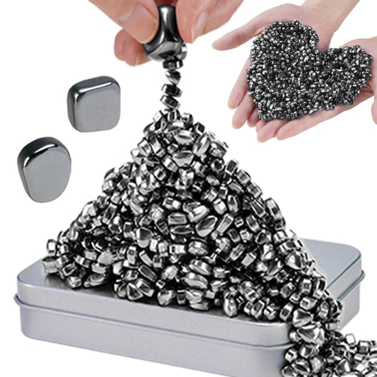 JUNYANG Magnetic Balls on a desk for creative focus and calm moments.