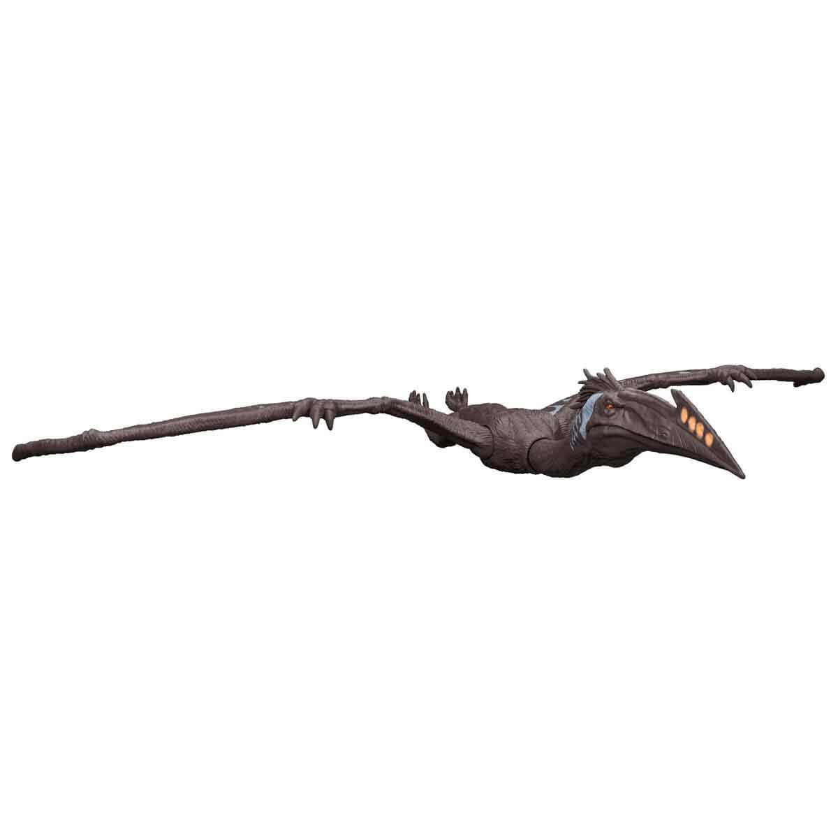 Poseability detail shows movable joints for dynamic posing and action-ready displays.