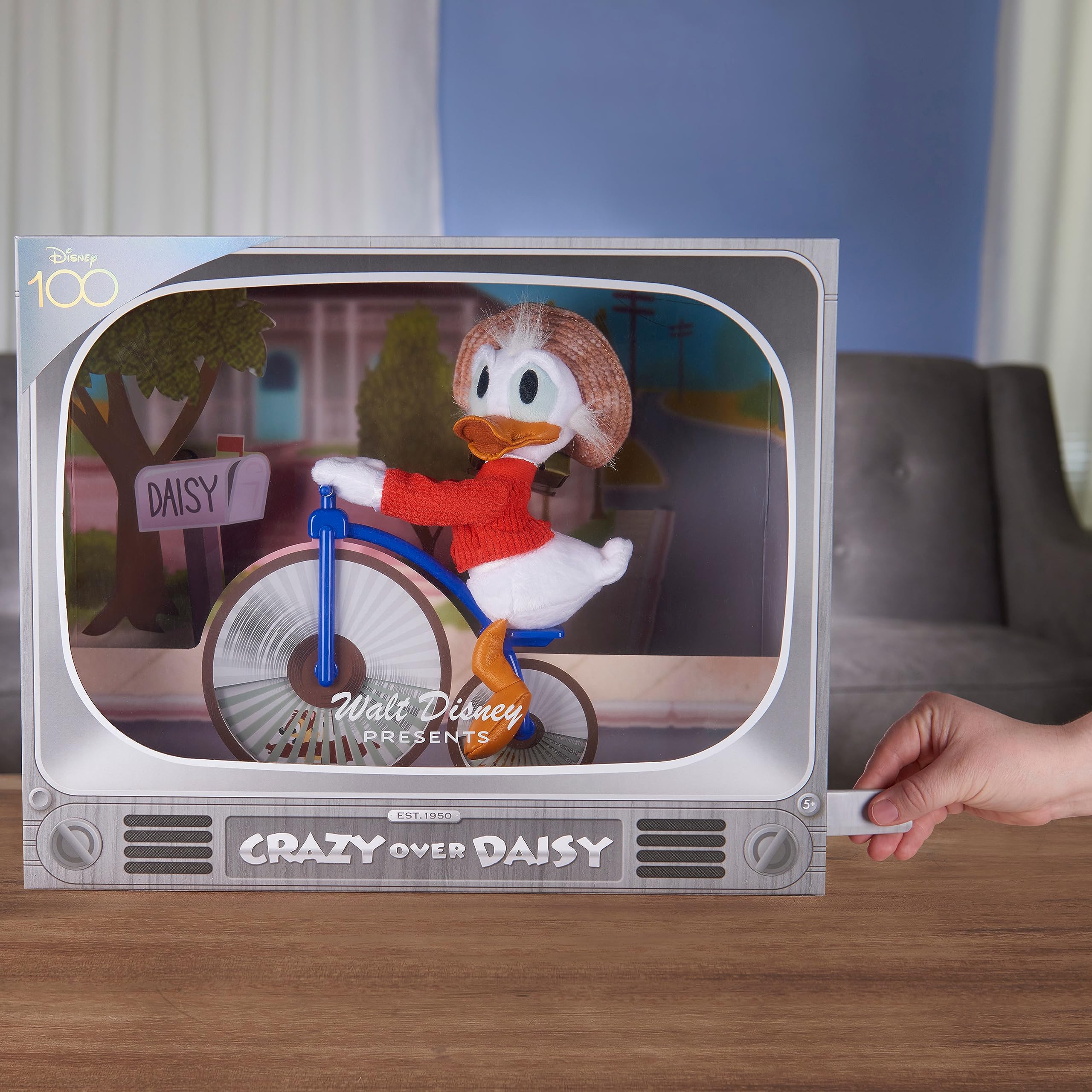Just Play Disney100 Crazy Over Daisy lenticular diorama shows motion and nostalgia