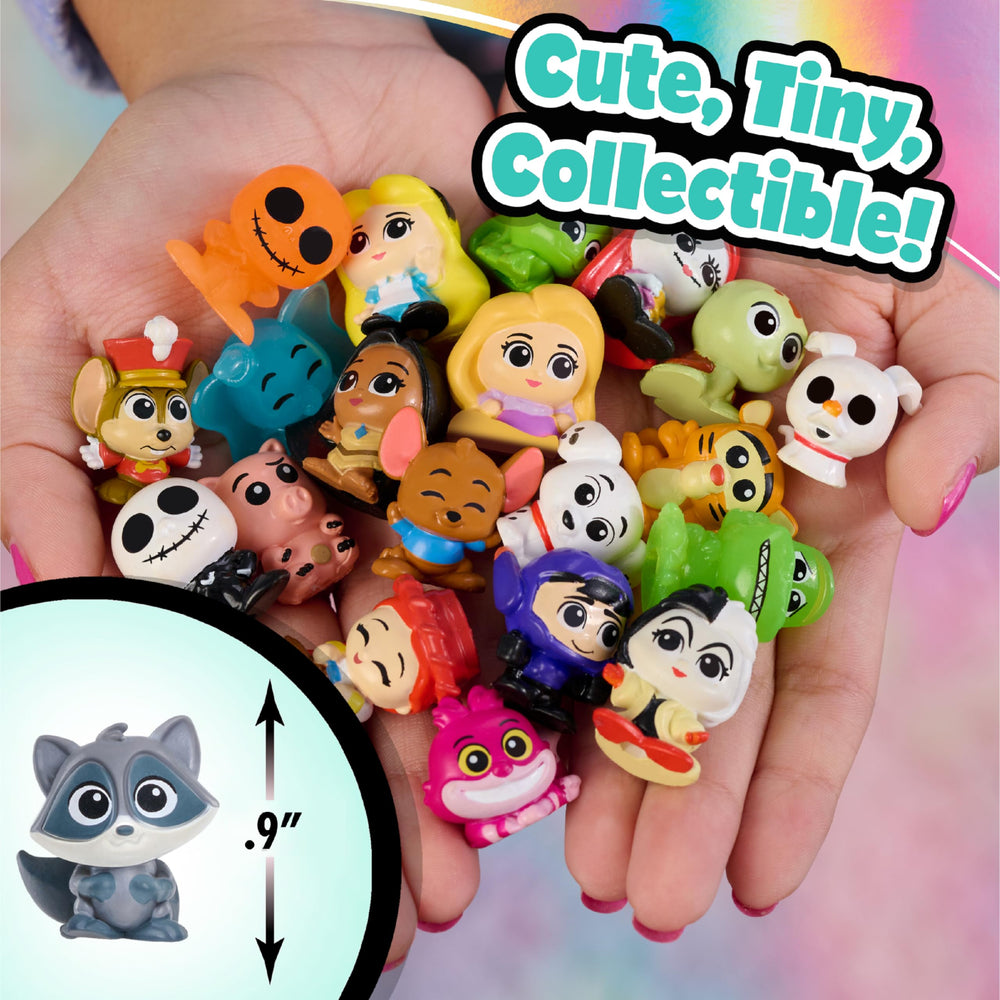 Just Play Doorables Squish’Alots roof twist shows 4–6 collectible figures for play.