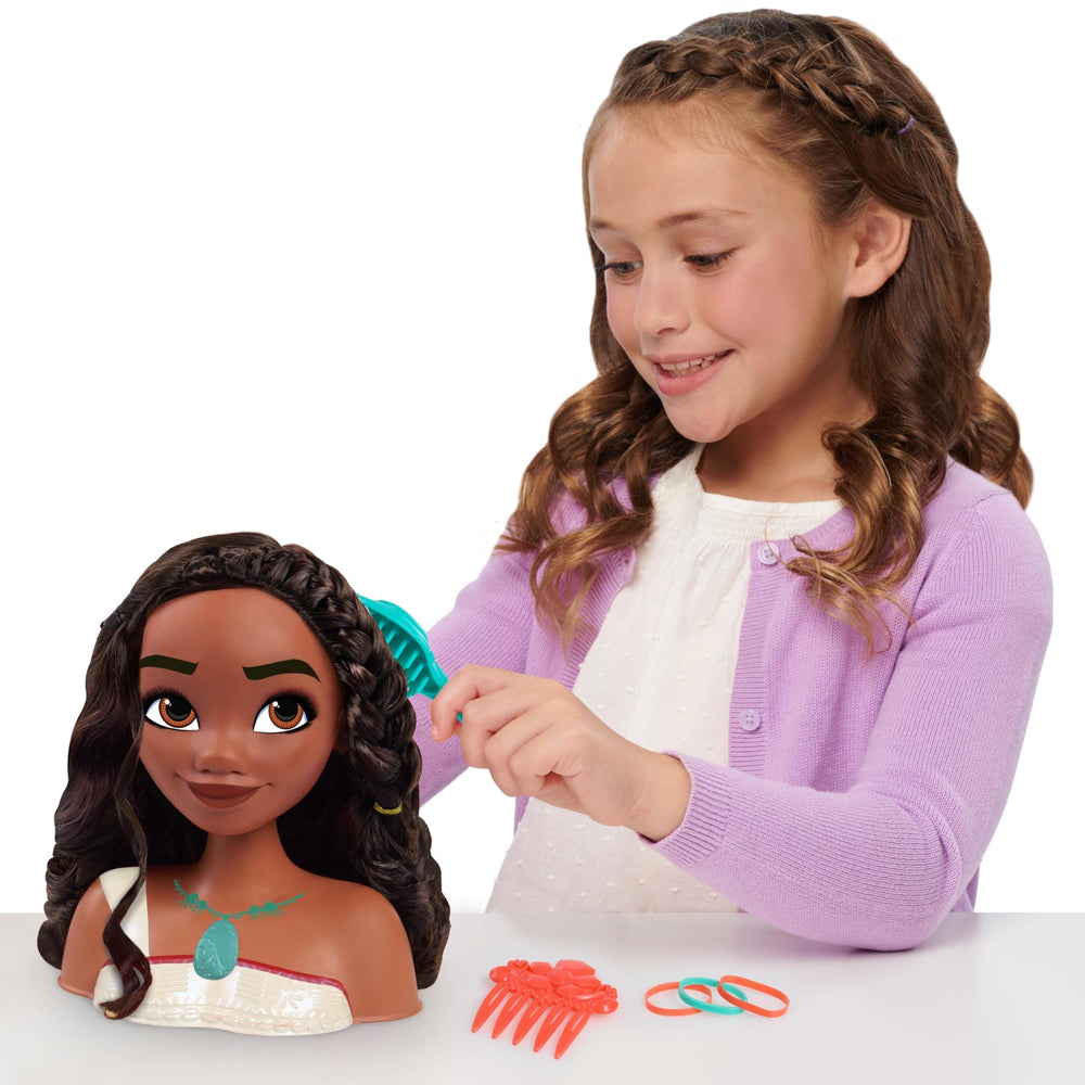 Just Play Moana 2 hairdressing head front view showcases colorful features for pretend styling.