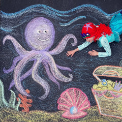 JustRed kid-friendly, mess-free chalk makes art time safer and easier for toddlers.
