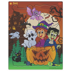 Just Smarty Halloween puzzles ghost to boost shape recognition and focus.