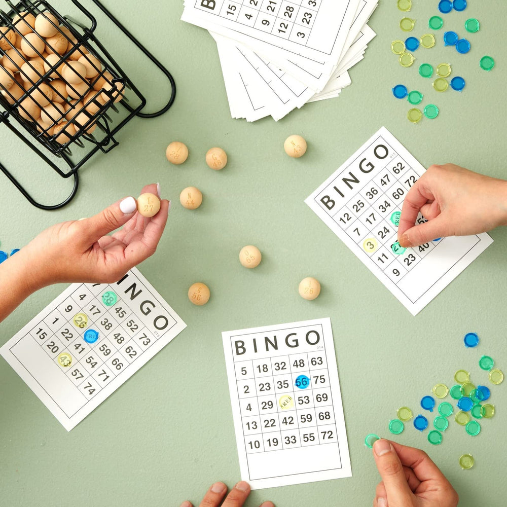 Juvale Bingo Paper Game Sheets: 180 reusable sheets ready for adults' gatherings.